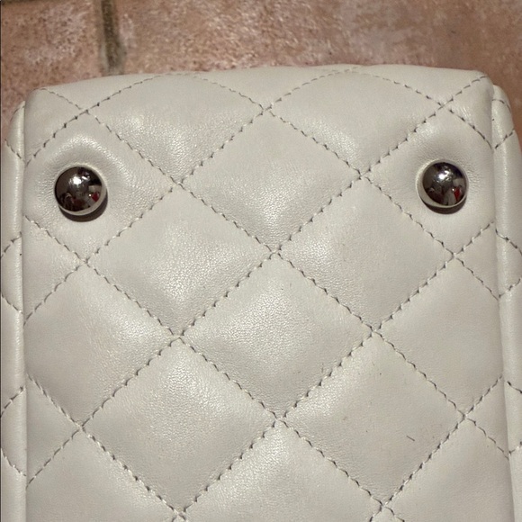 Classic Auth. Chanel Cambon Bag - Picture 9 of 12